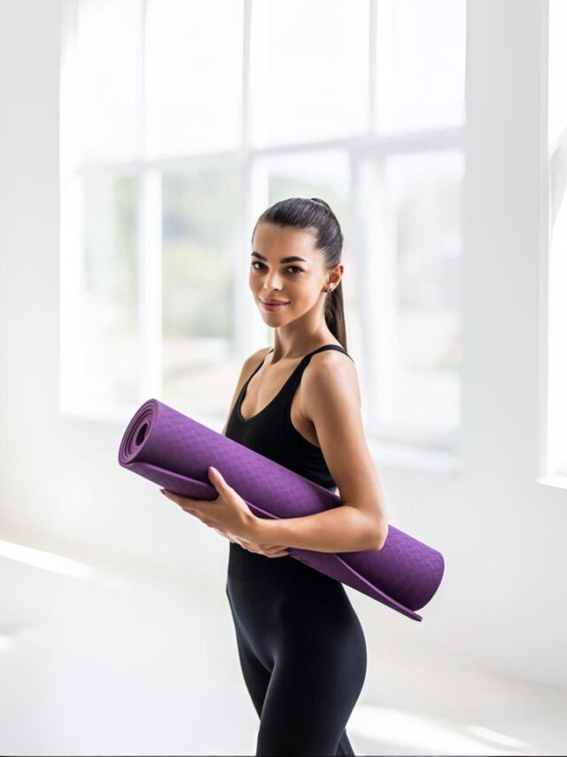 Getting Fit with Yoga: : 5 Things NOT to Do Before Asanas